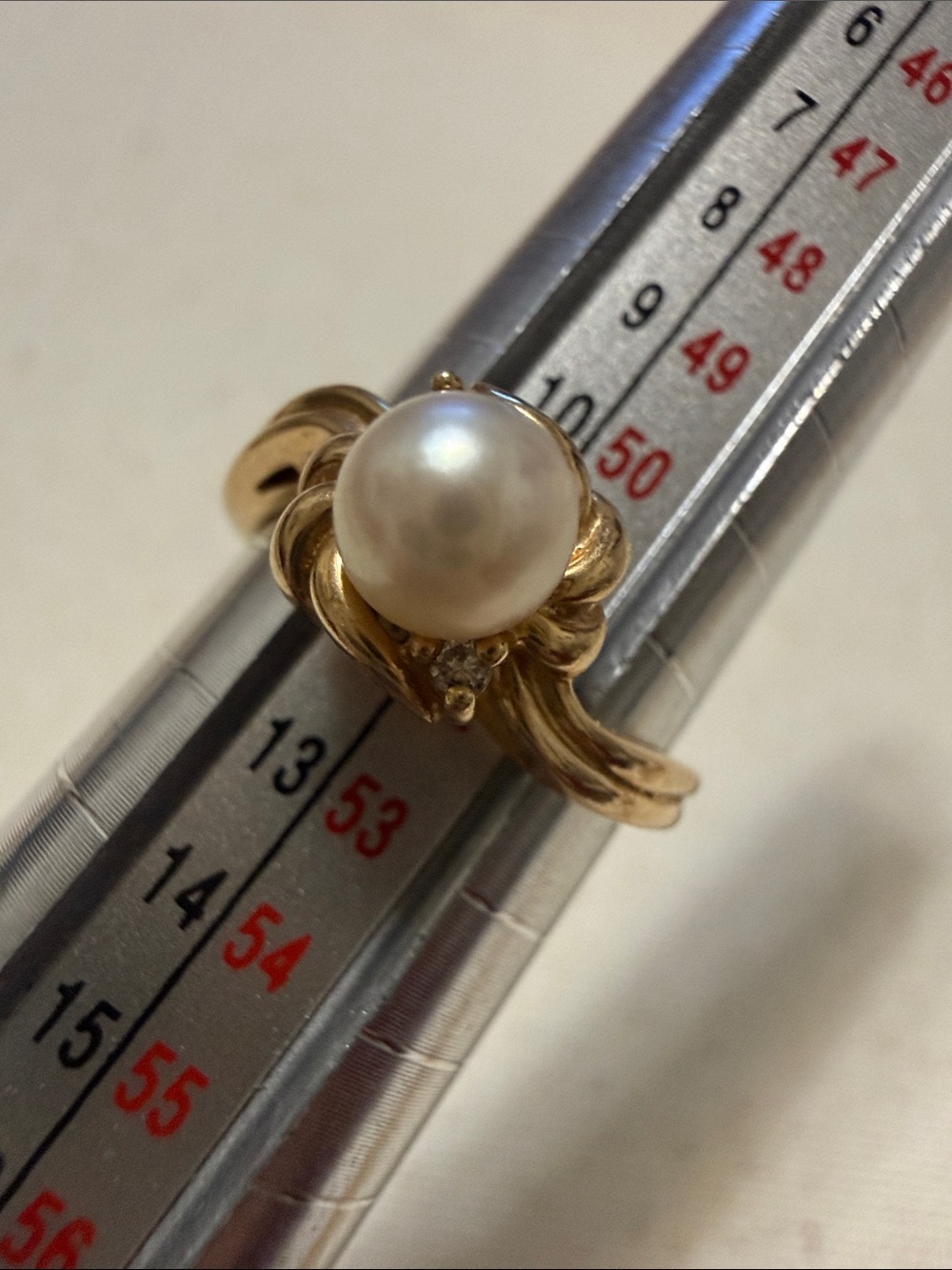 Stunning 14K Gold Swirl Ring W/Pearl & Diamond size 6 - Picture 15 of 17